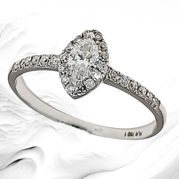 18K White Gold Marquise Diamond Ring18K White Gold Marquise Diamond Ring