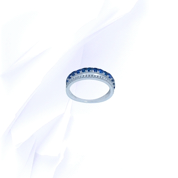 18K White Gold Ring with sapphire and diamond