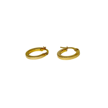 Delicate 18K gold hoop earrings, 15mm diameter, weighing 1.1 g. Elegant shine for everyday or refined looks.