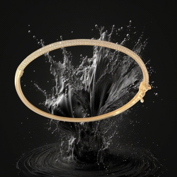 9k Gold Bangle with Zircon