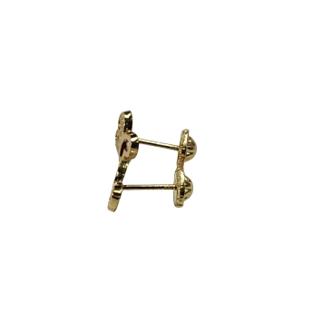 18K gold butterfly earrings in a star design, accented with zircon. Screw-back closure. Delicate, lightweight elegance.