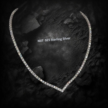 Elegant Riviere necklace in 925 silver featuring 4mm zircon stones. Length: 45 cm. Weight: 22.9 g.