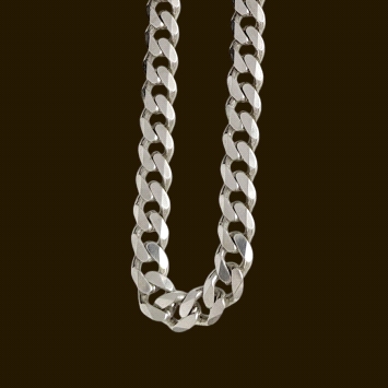 Solid 925 silver curb chain, 60cm length, 11.4mm wide. Weight: 108g. Statement style in premium sterling silver.