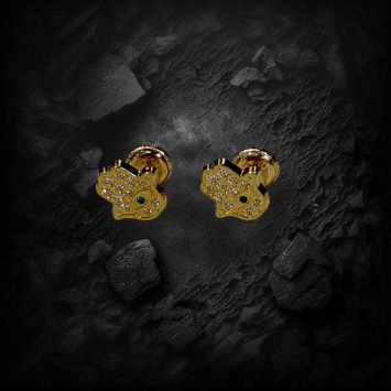 Earrings in 18K yellow gold featuring the Hand of Fatima and sparkling zircon details. Lightweight design with screw backs.
