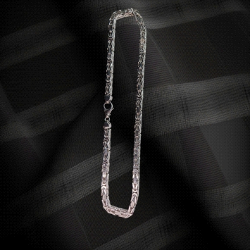 Bold Byzantine chain in silver or gold-plated finish. 60CM length, 8MM width, 220GR weight. A statement piece with timeless text