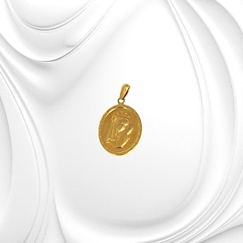 18K gold pendant featuring Virgen Niña in classic devotional style. Weight: 1.4g. Elegant and symbolic.