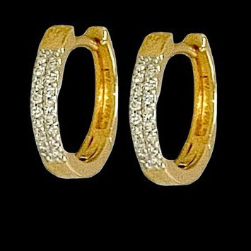 18K Gold Diamond Hoop Earrings