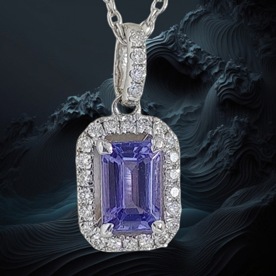 18K White Gold Tanzanite Diamond Necklace