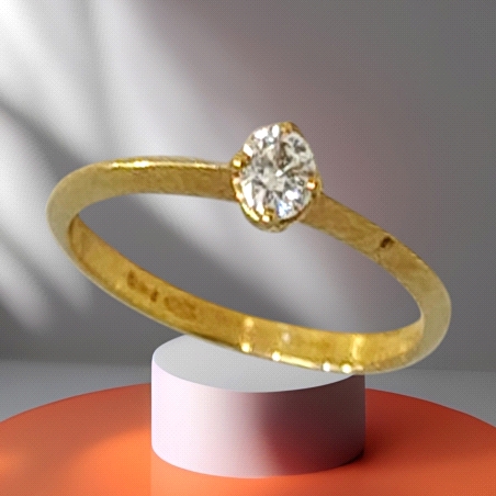 18K DIamond Solitaire Ring 0.14ct